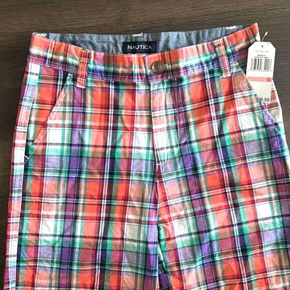 Nautica - Boys - Plaid Shorts -Size 10 - New! - Picture 2 of 3